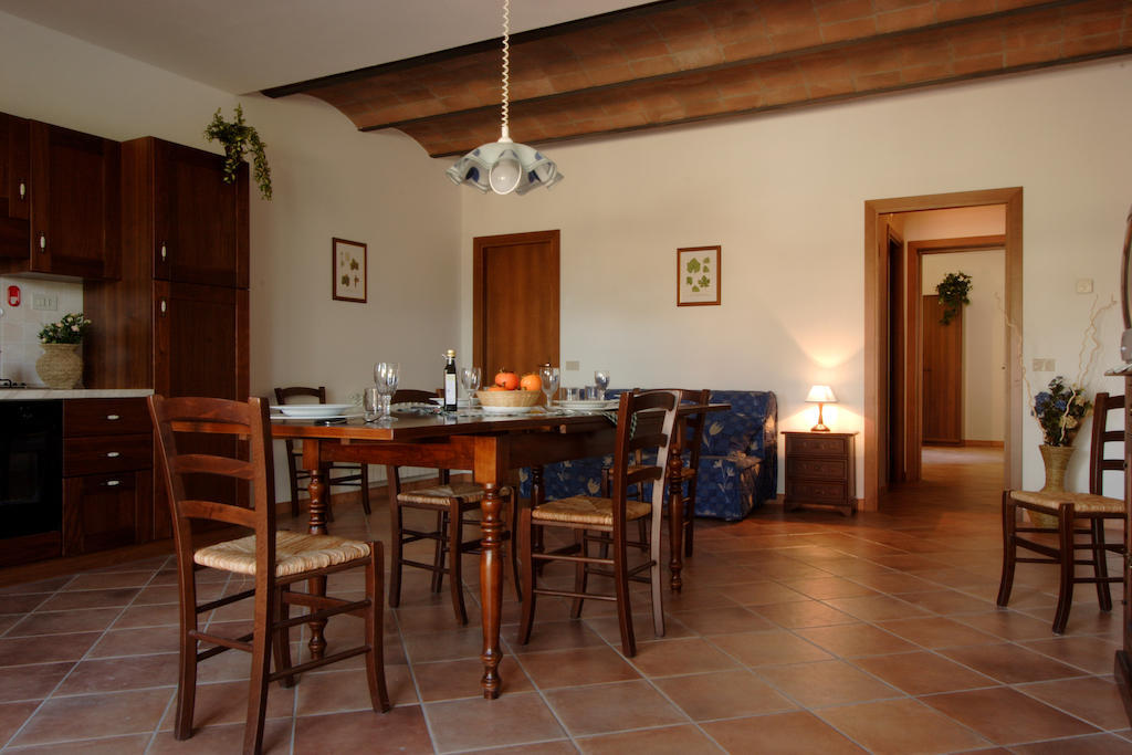 Agriturismo Quattro Pini Castagneto Carducci Oda fotoğraf