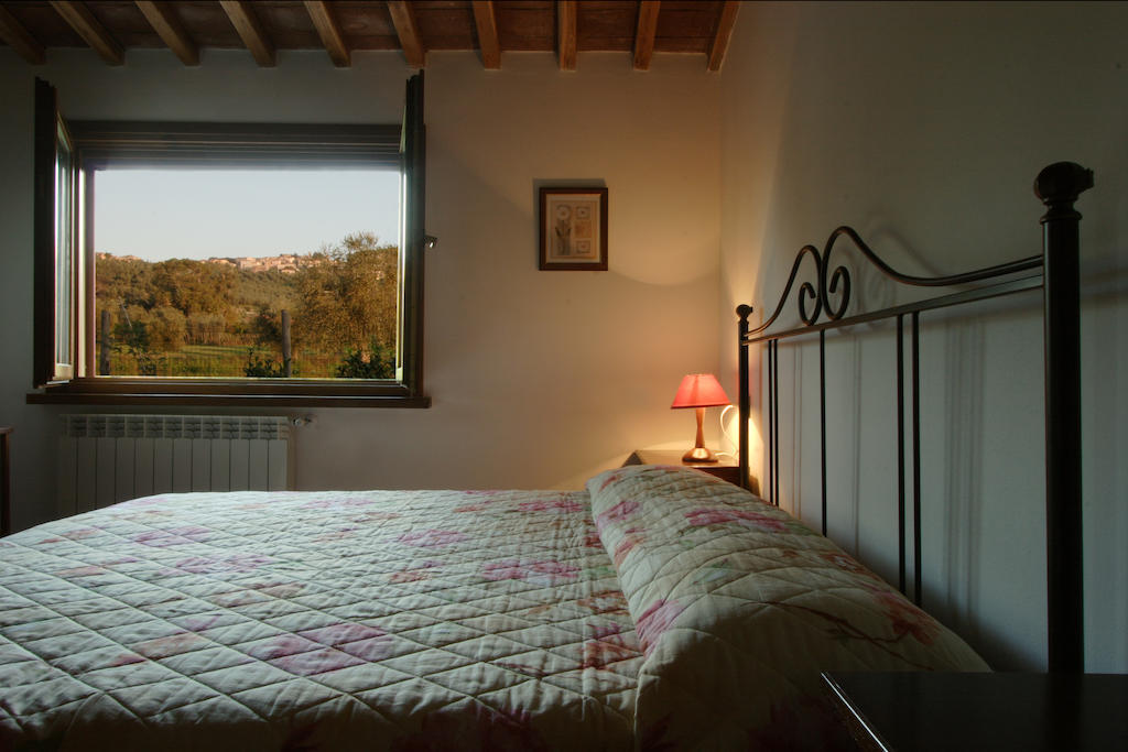 Agriturismo Quattro Pini Castagneto Carducci Oda fotoğraf